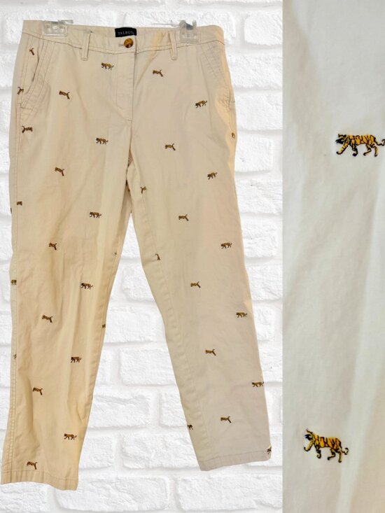 Talbots Relaxed Chino Tiger Embroidery Print 6P Petite Khakis Patterned - Picture 1 of 10